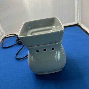 Scentsy Warmer Curved Classic